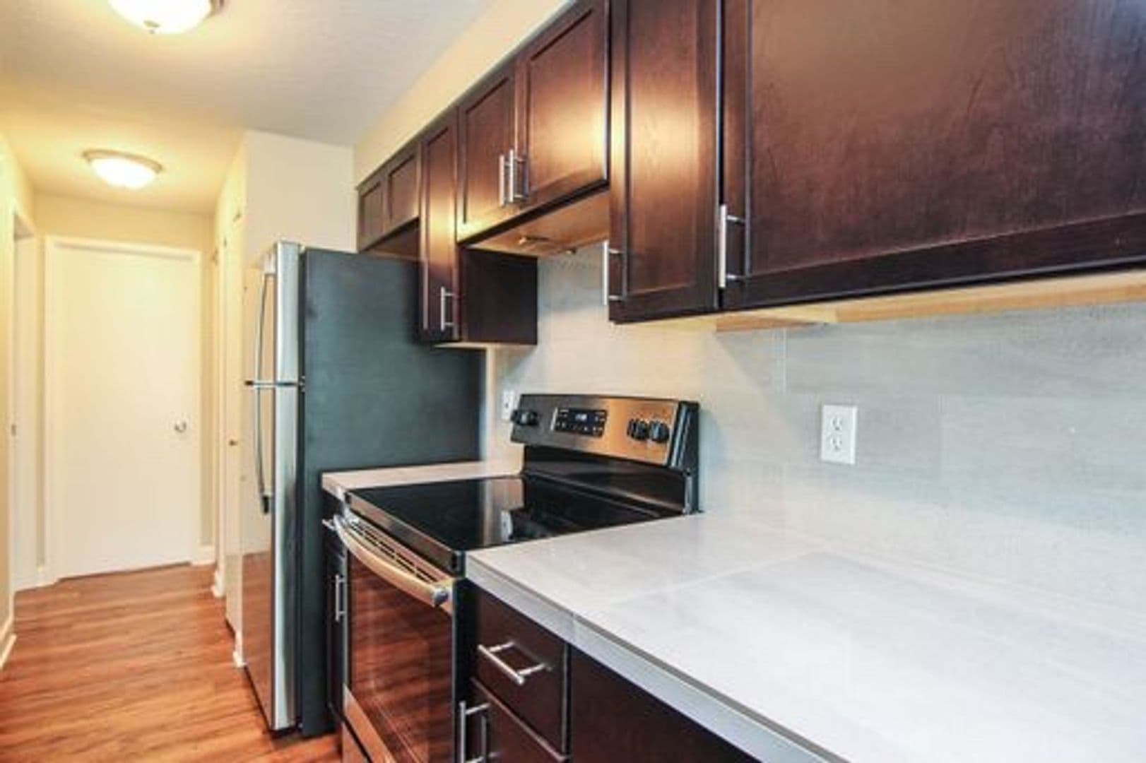 Portland Apartment: 7938-7960 SW 35th Ave