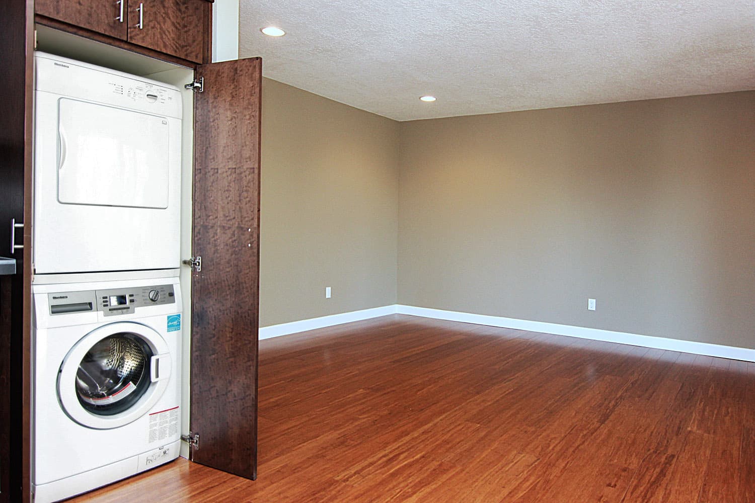 Portland Apartment: 3611 SW Baird St.