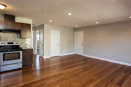 Portland Apartment: 2314 - 2318 NE Multnomah St.