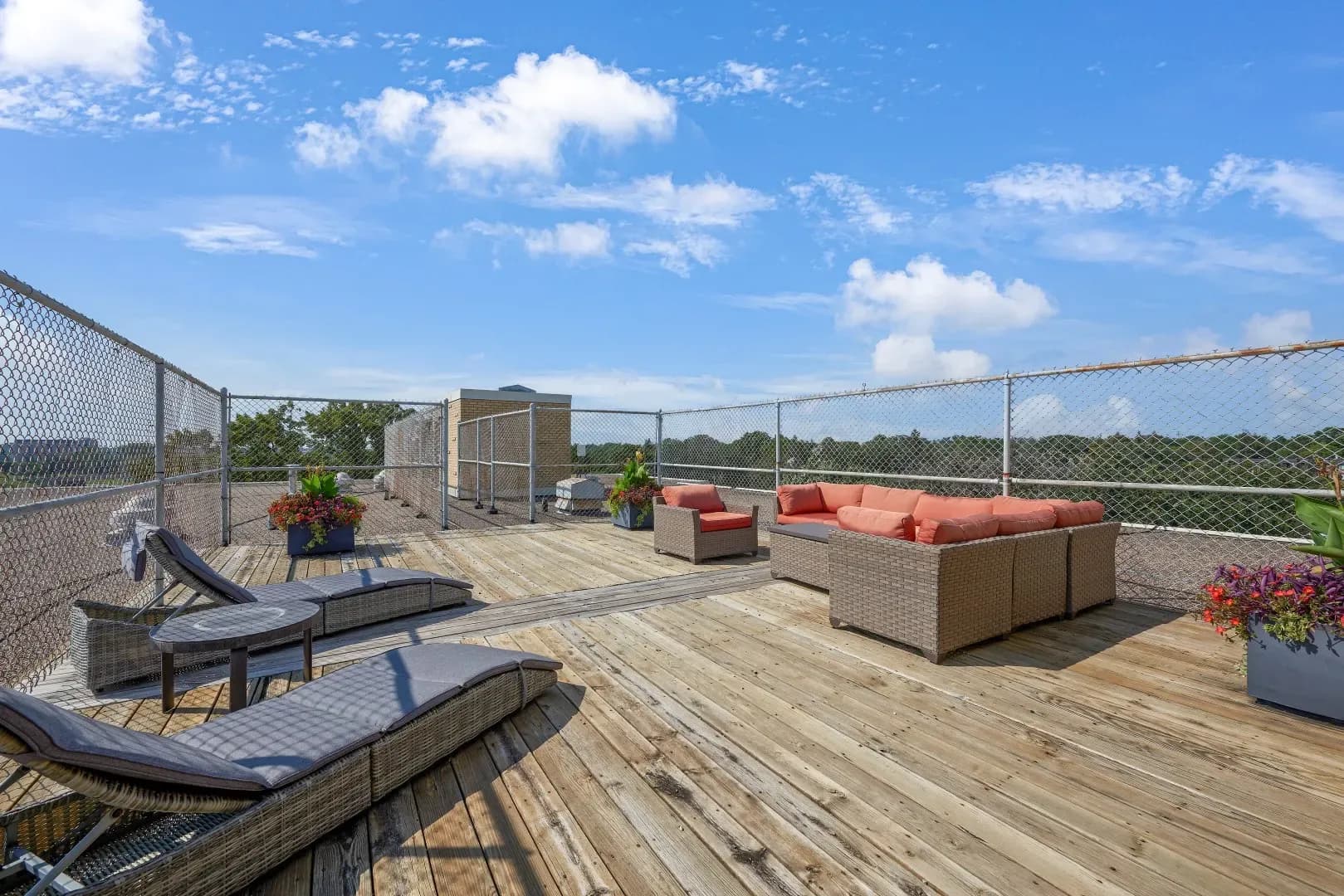 Saint Louis Park Apartment: 3000 MN Highway 100