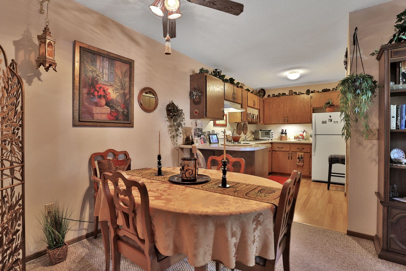 Oakdale Apartment: 1745 Granada Ave N