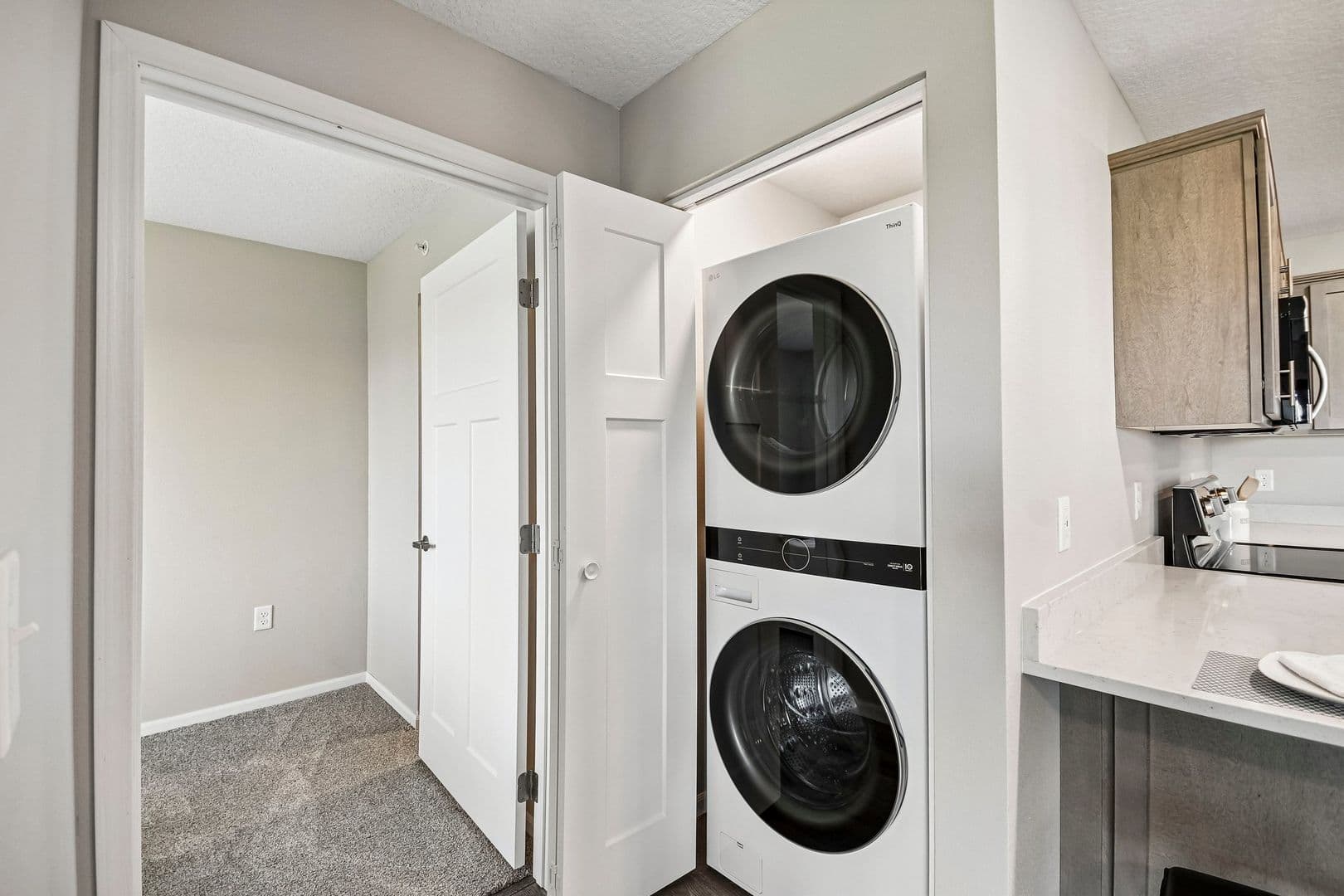 Winsted Apartment: 140-150 9th Street South
