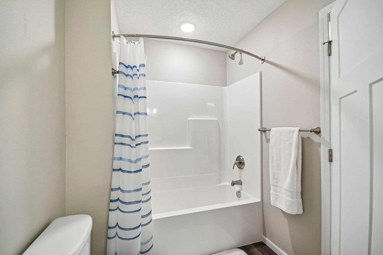 Winsted Apartment: 140-150 9th Street South