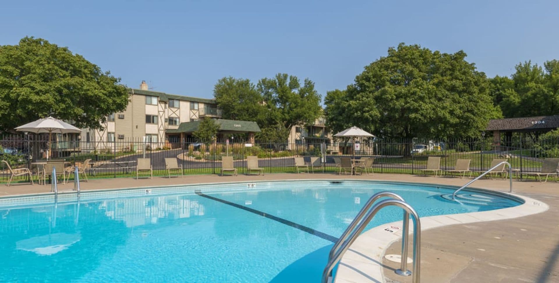 Plymouth Apartment: 1300 West Medicine Lake Drive