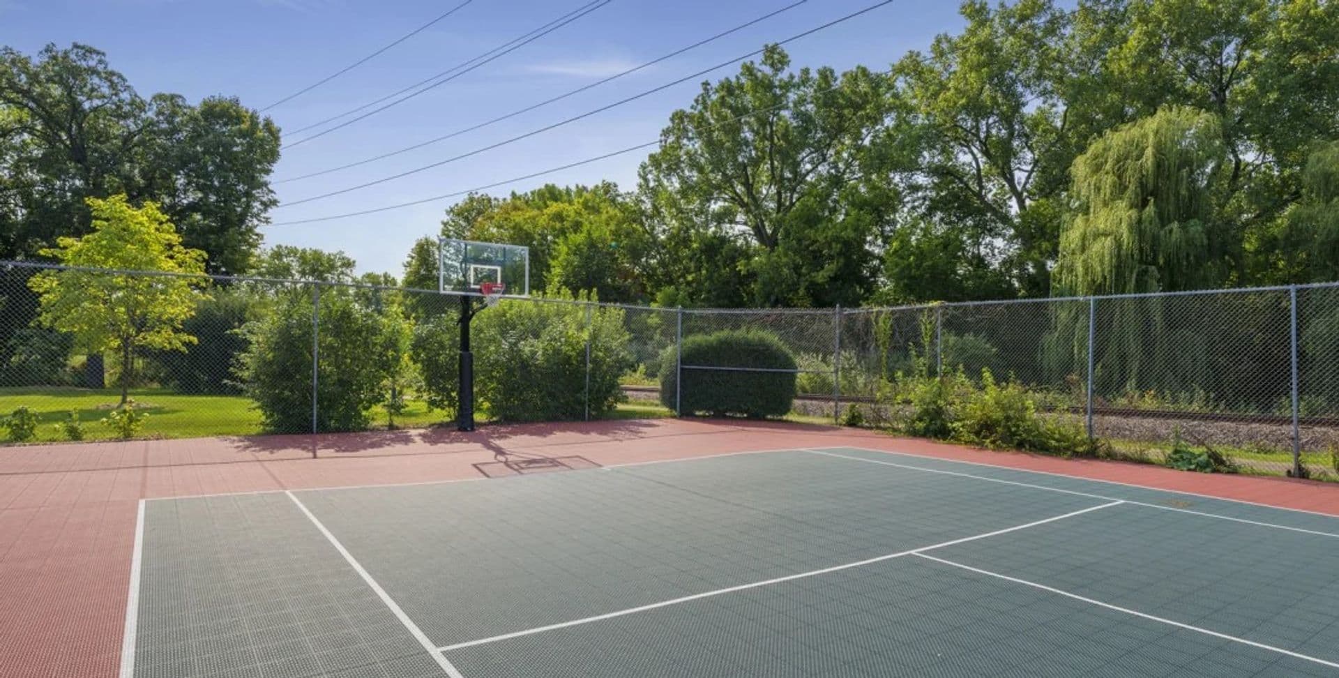 Plymouth Apartment: 1300 West Medicine Lake Drive