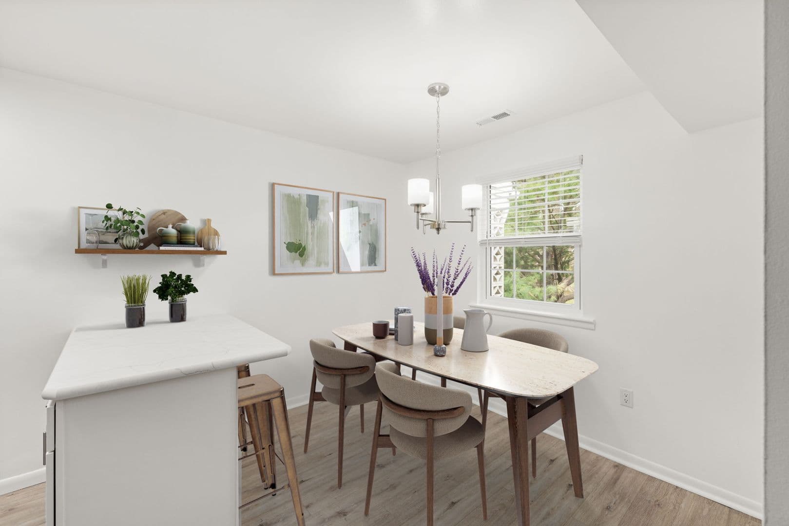 Edwardsville Apartment: 200 Gateway Drive