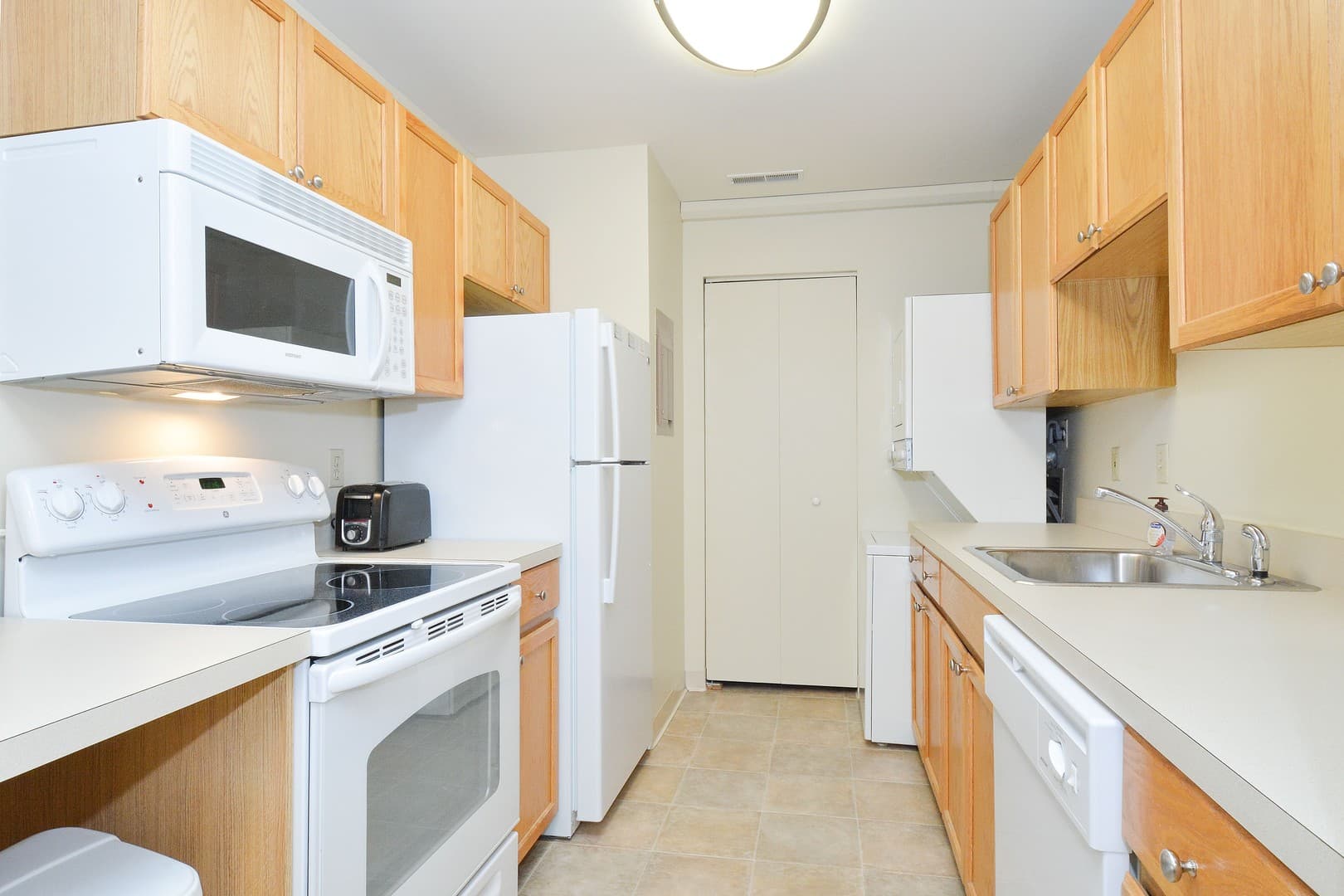 Wilkes Barre Apartment: 448 Wildflower Dr
