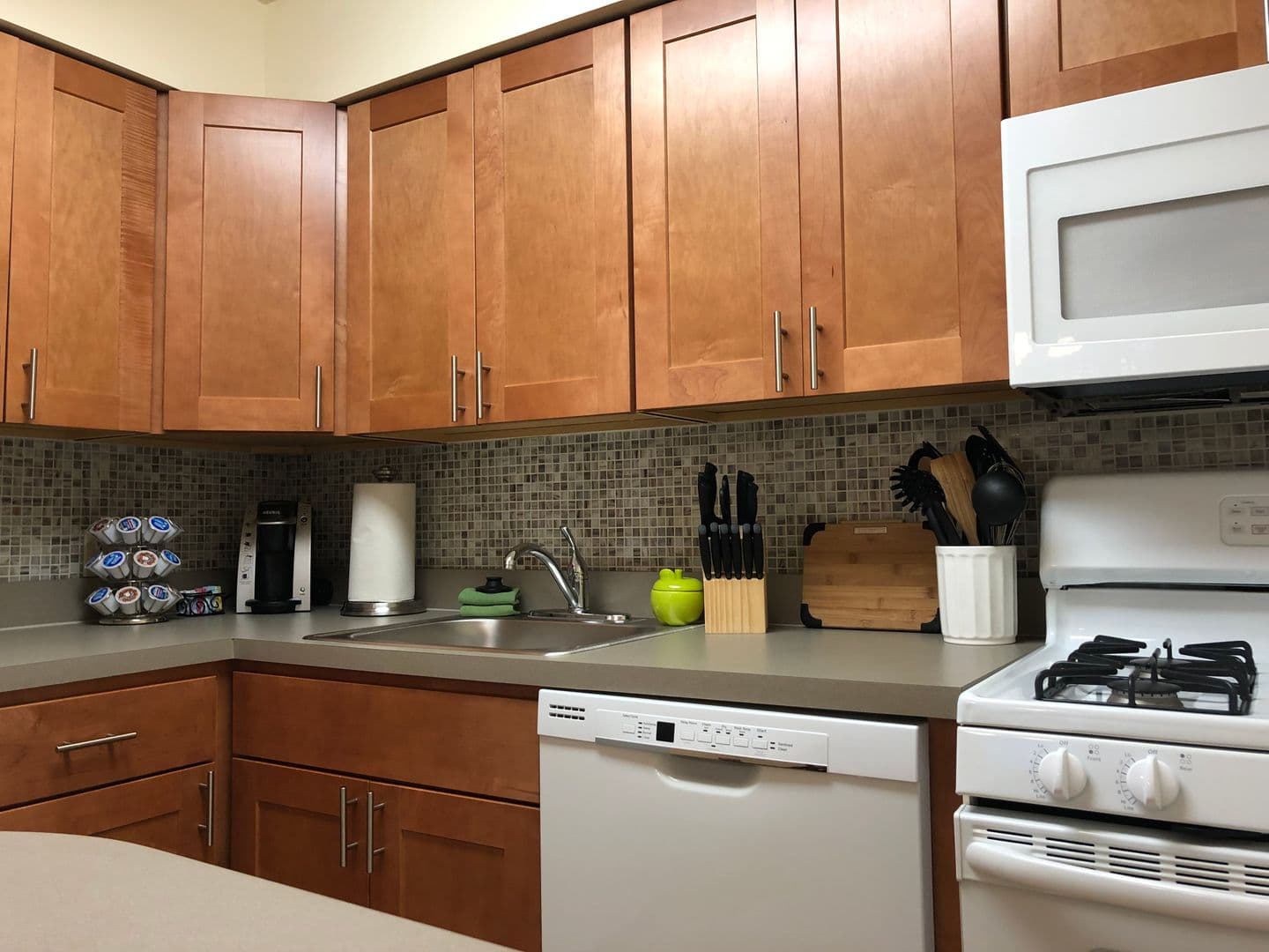 York Apartment: 42 Oak Ridge Drive