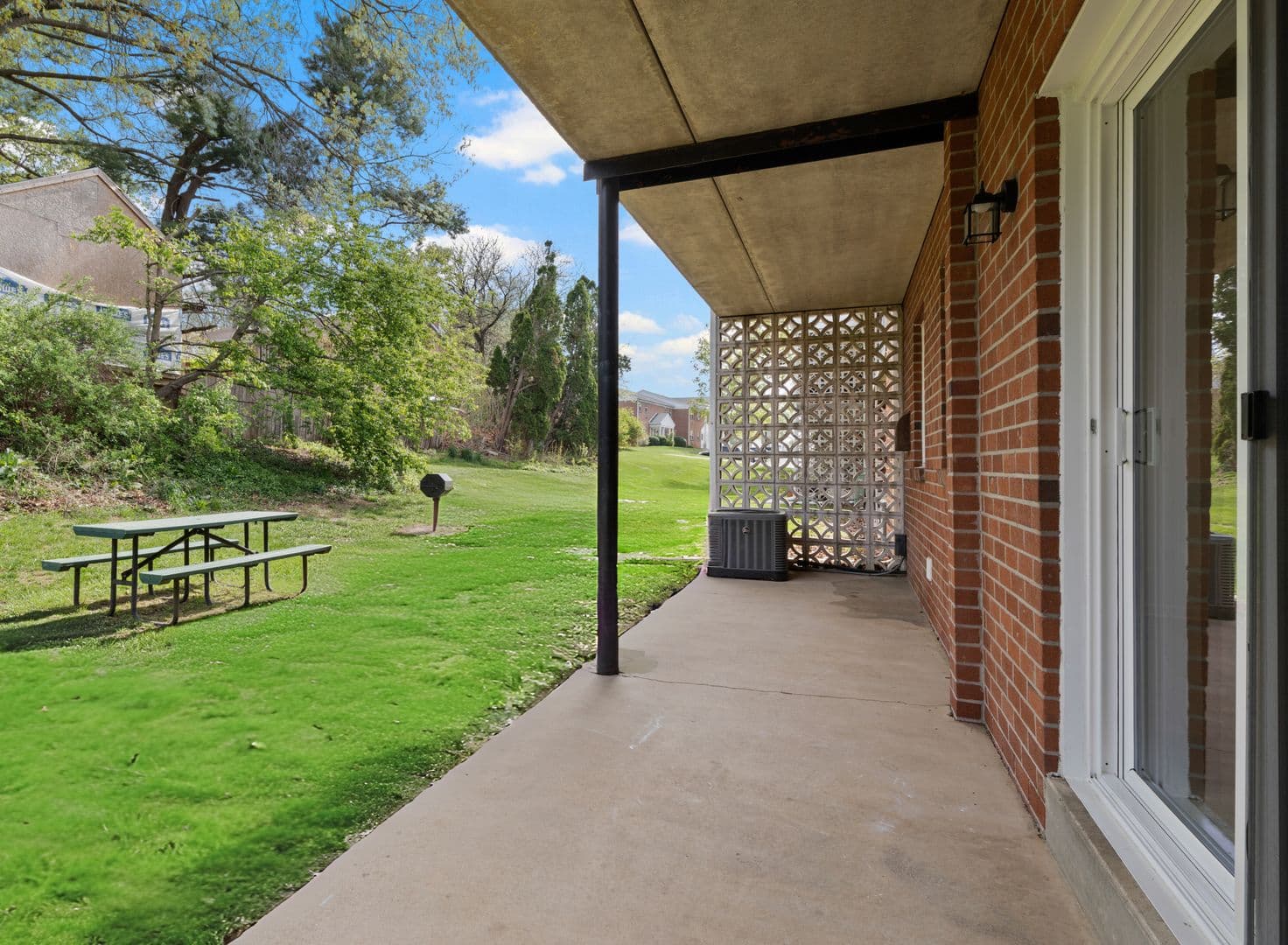 Lancaster Apartment: 1415 Spencer Avenue