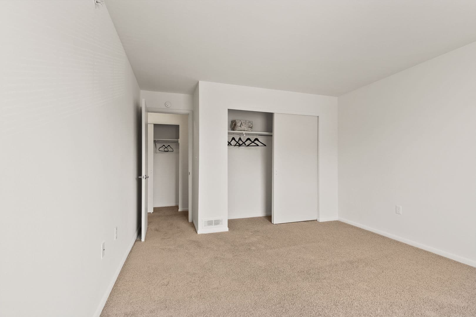 Wilkes Barre Apartment: 448 Wildflower Dr