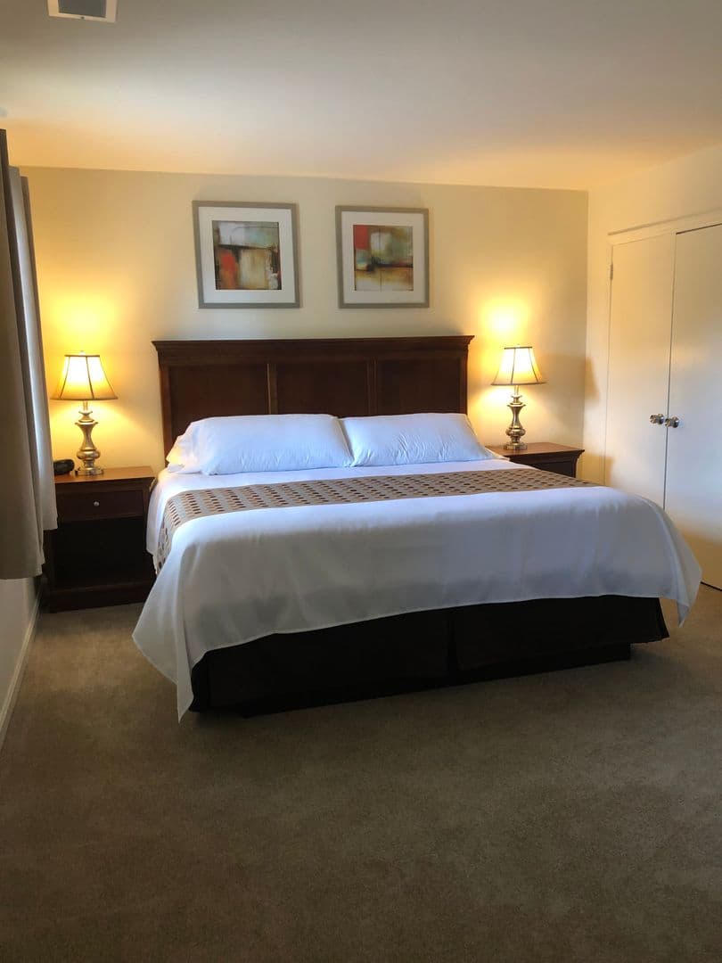 York Apartment: 42 Oak Ridge Drive