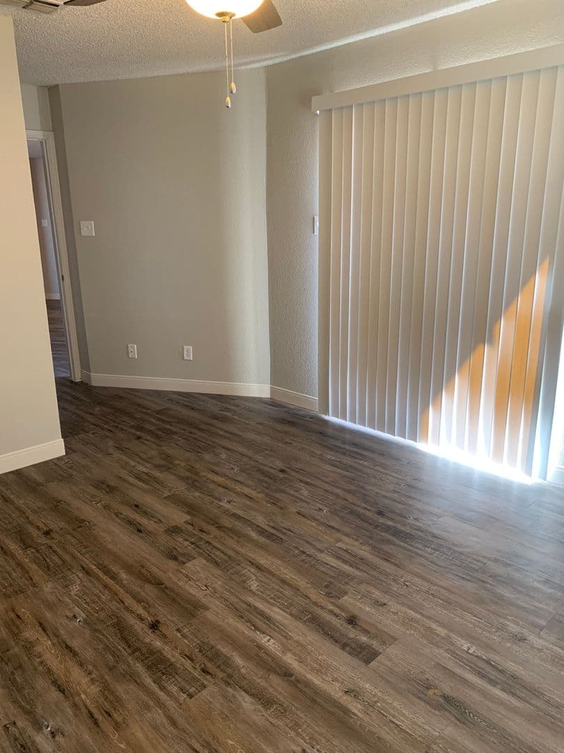 Lubbock Apartment: 7001 Utica Ave