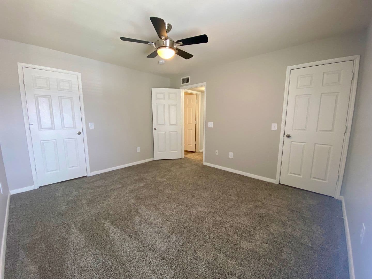 Lubbock Apartment: 4501 71st St