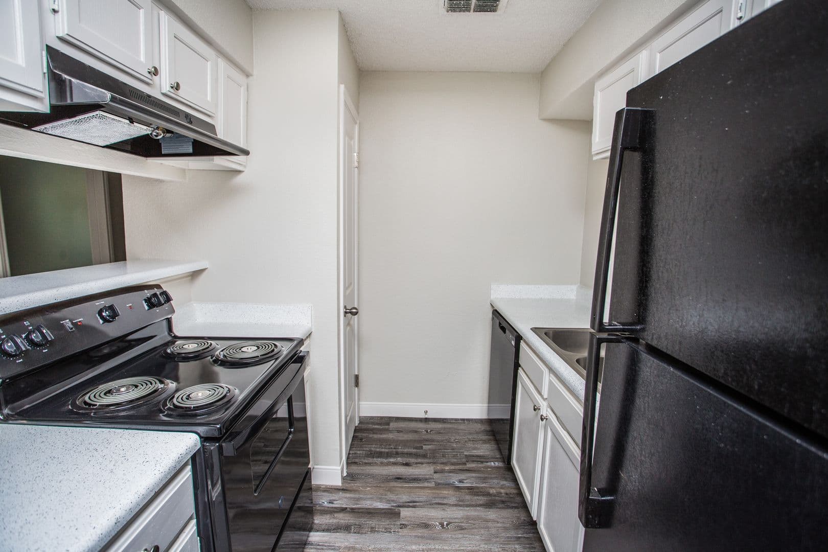 Lubbock Apartment: 7001 Utica Ave