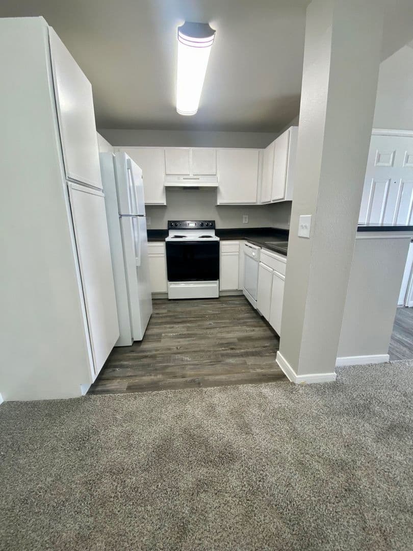 Lubbock Apartment: 4501 71st St