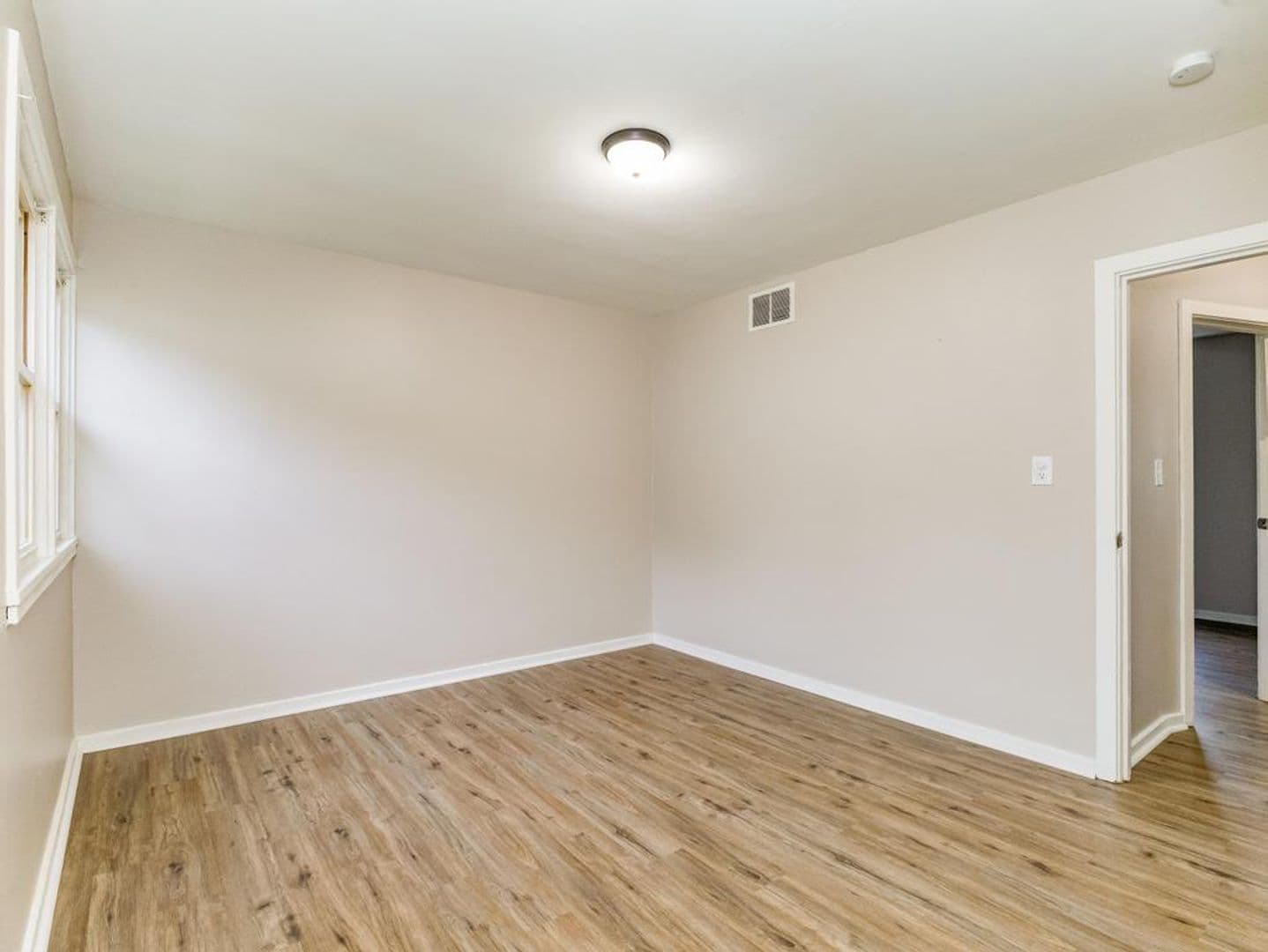 Aliquippa Apartment: 1-50 Mount Vernon Dr.