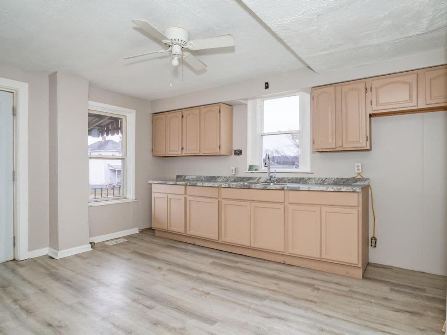 Aliquippa House: 300 Todd St