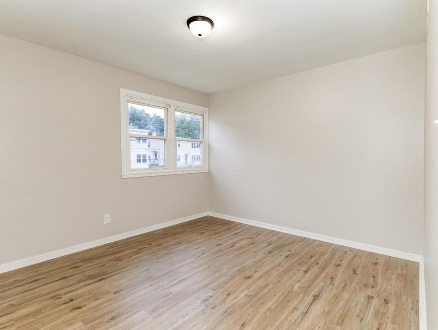 Aliquippa Apartment: 1-50 Mount Vernon Dr.