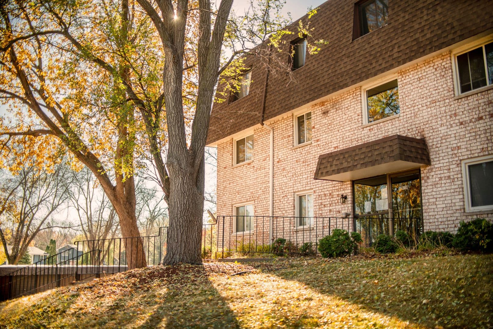 Brooklyn Park Apartment: 8221 Riverview Lane