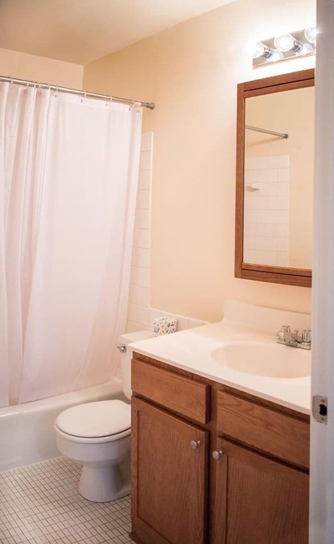Excelsior Apartment: 818 3rd Ave S