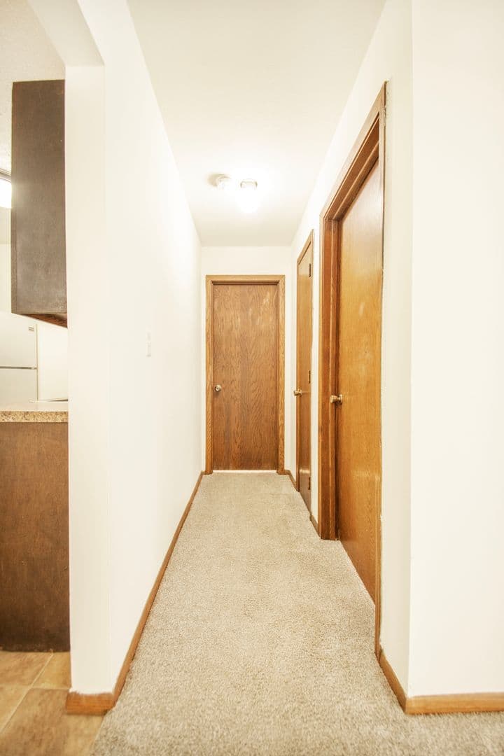 Brooklyn Park Apartment: 8221 Riverview Lane