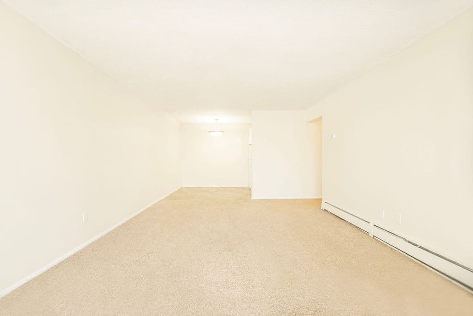 Excelsior Apartment: 832 3rd Ave S