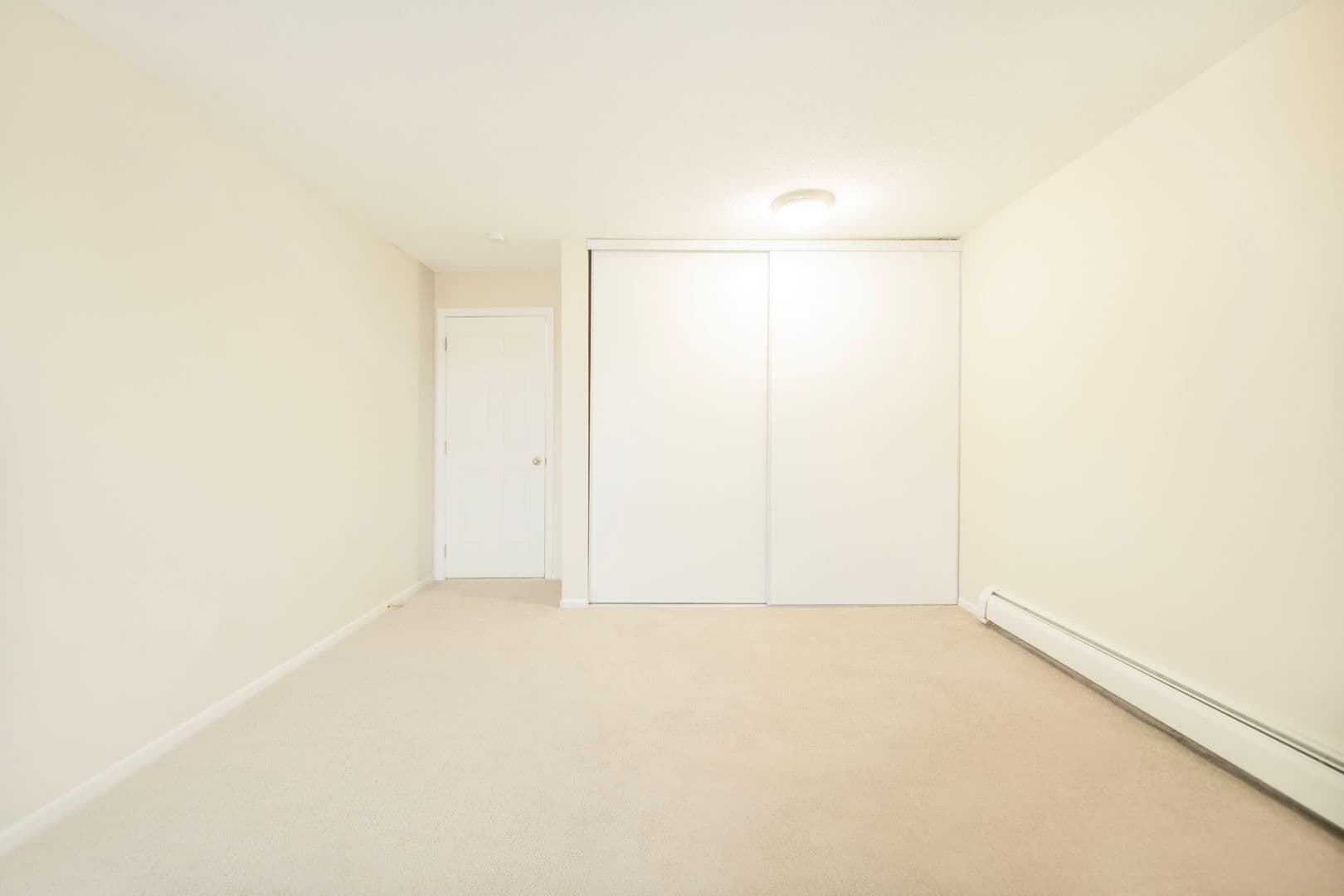 Chanhassen Apartment: 7721 Chanhassen Rd