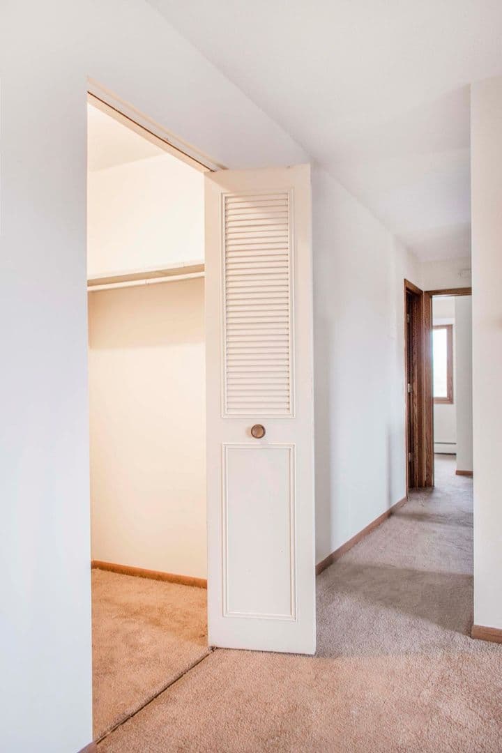 Waconia Apartment: 245 Elm Street South