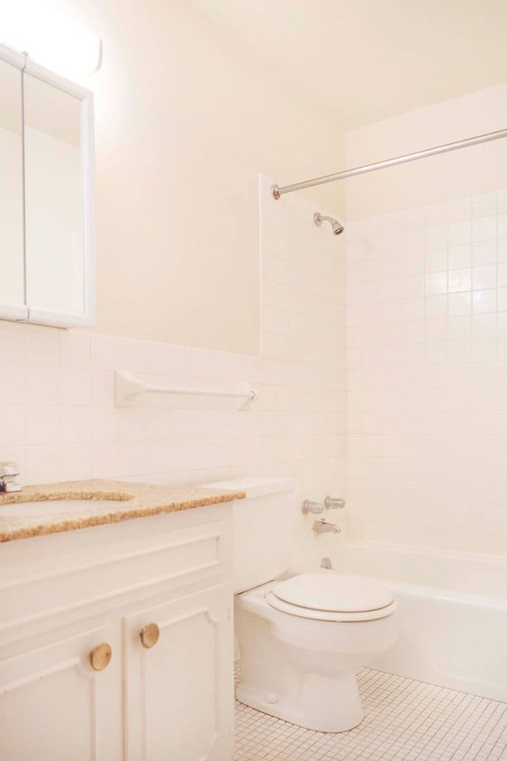 Waconia Apartment: 245 Elm Street South