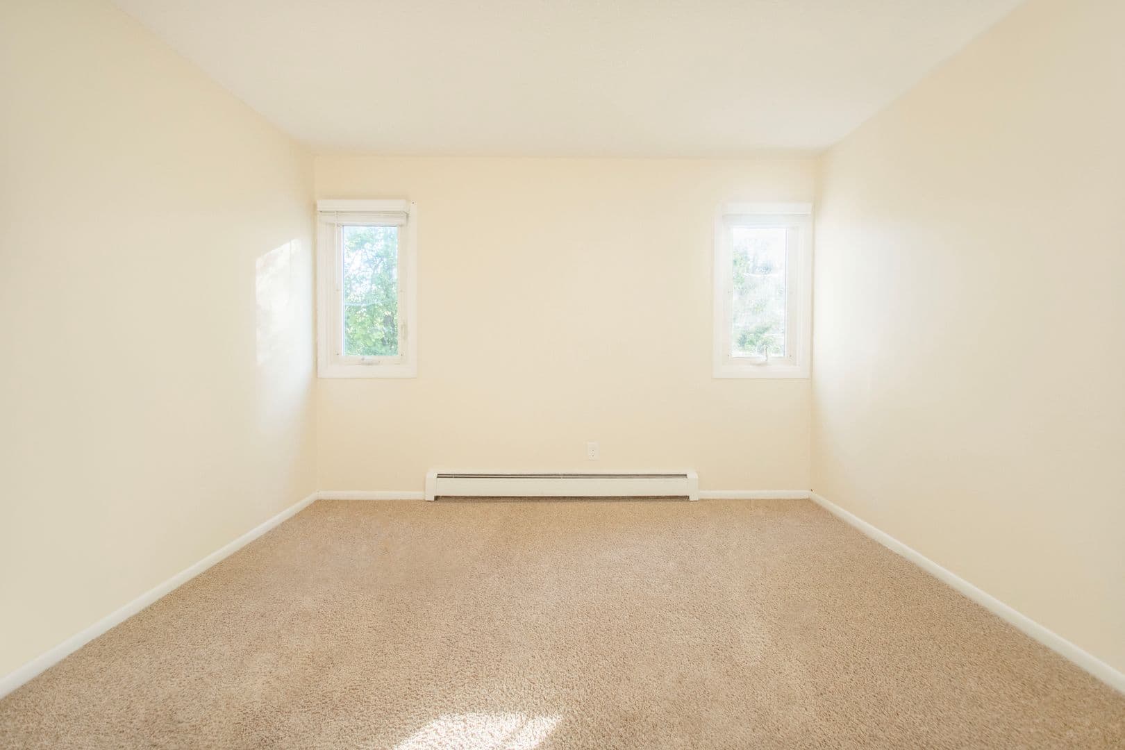 Excelsior Apartment: 840 3rd Avenue