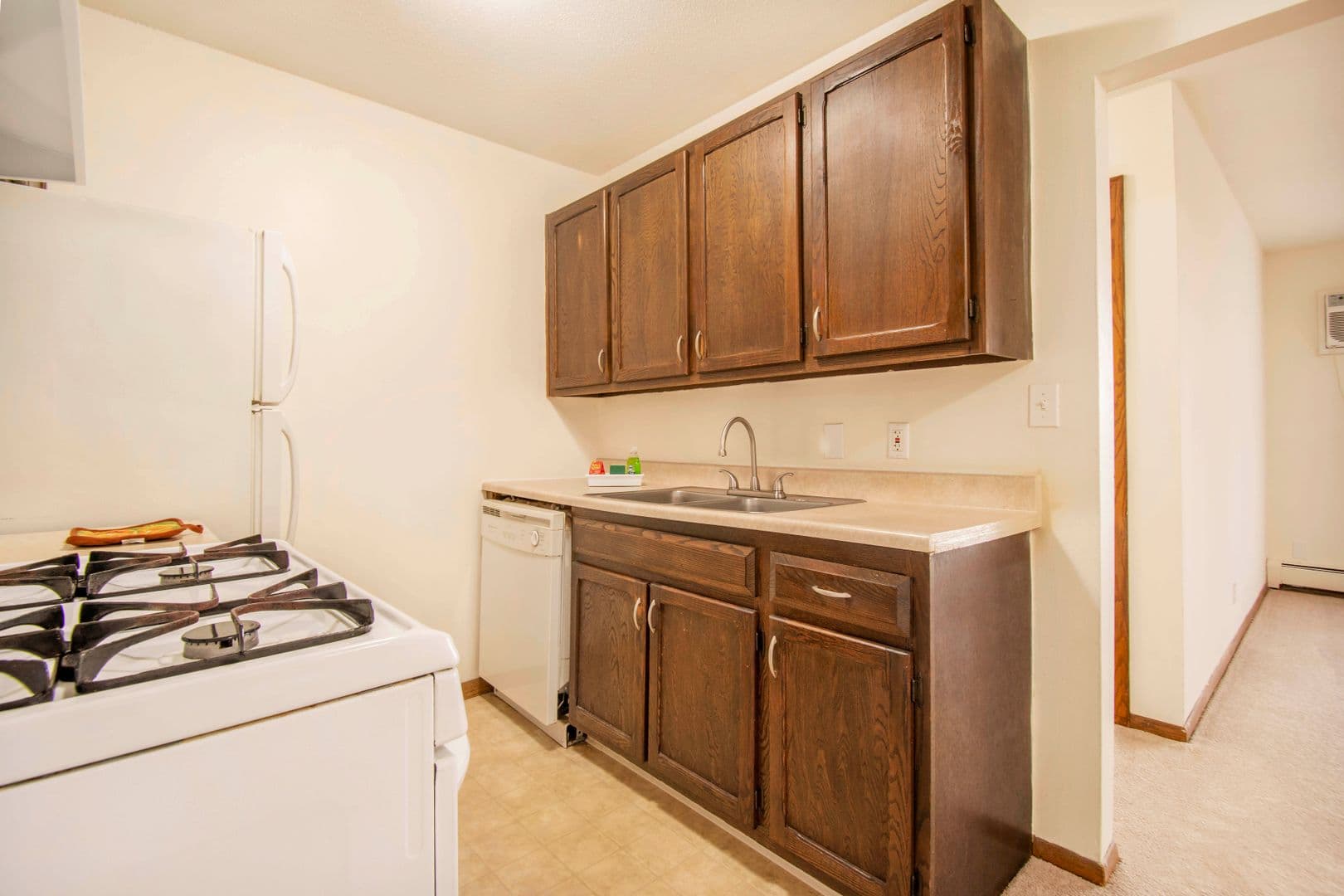 Brooklyn Park Apartment: 8221 Riverview Lane