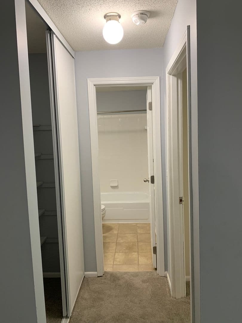 Chanhassen Apartment: 7721 Chanhassen Rd