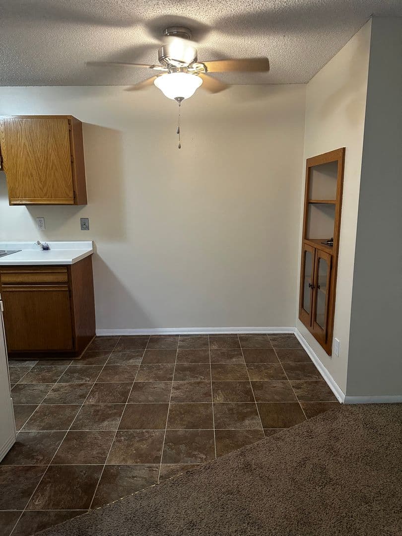 Excelsior Apartment: 818 3rd Ave S