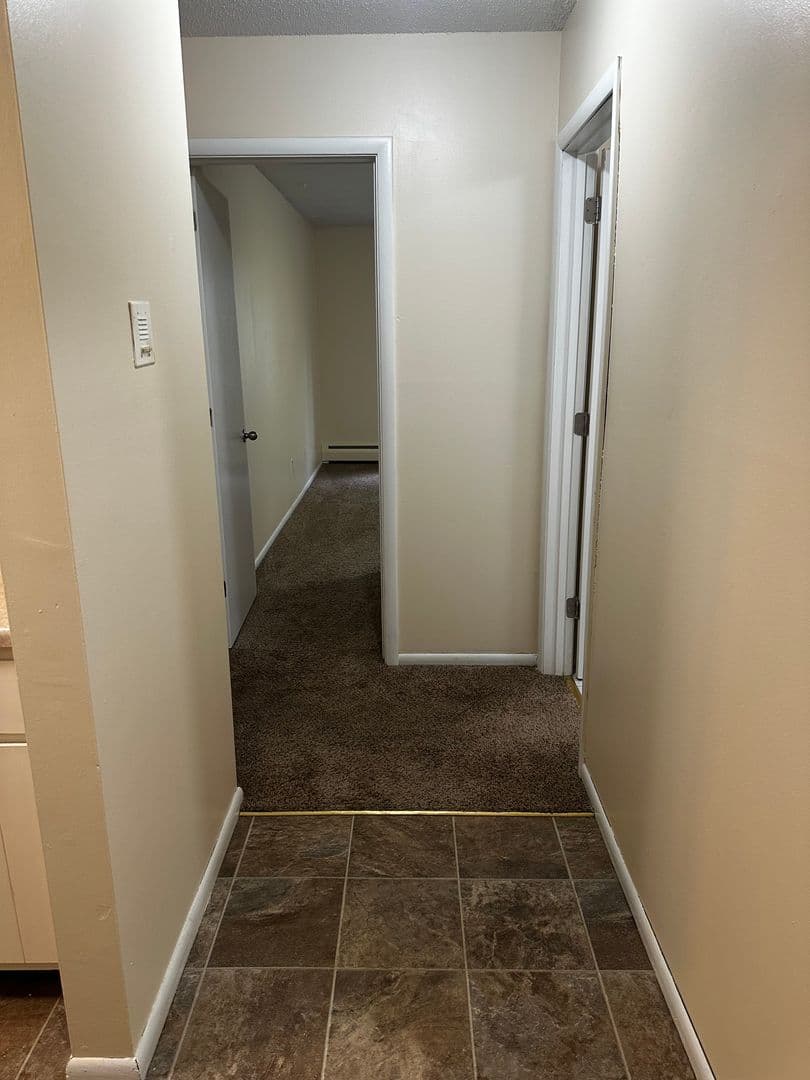 Excelsior Apartment: 832 3rd Ave S