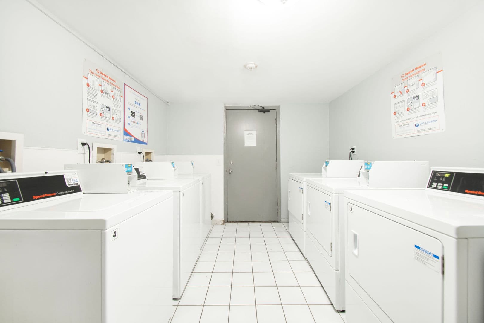 Chanhassen Apartment: 7721 Chanhassen Rd