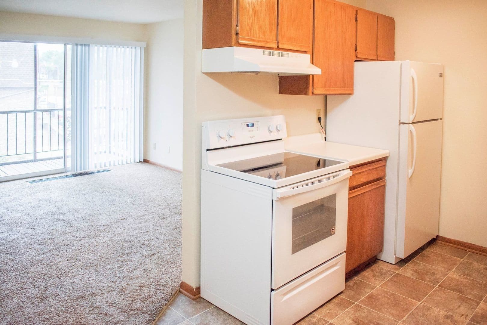 Excelsior Apartment: 818 3rd Ave S