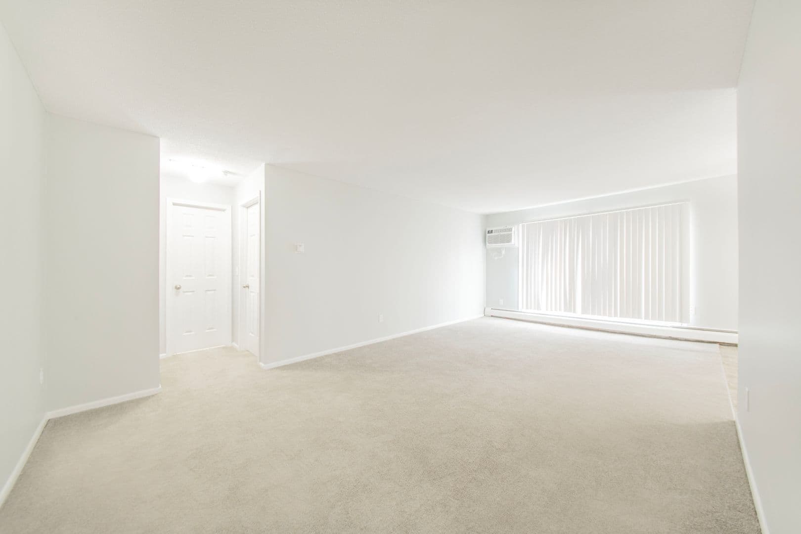 Chanhassen Apartment: 7721 Chanhassen Rd