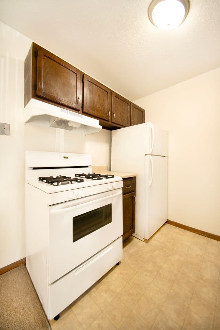 Brooklyn Park Apartment: 8221 Riverview Lane