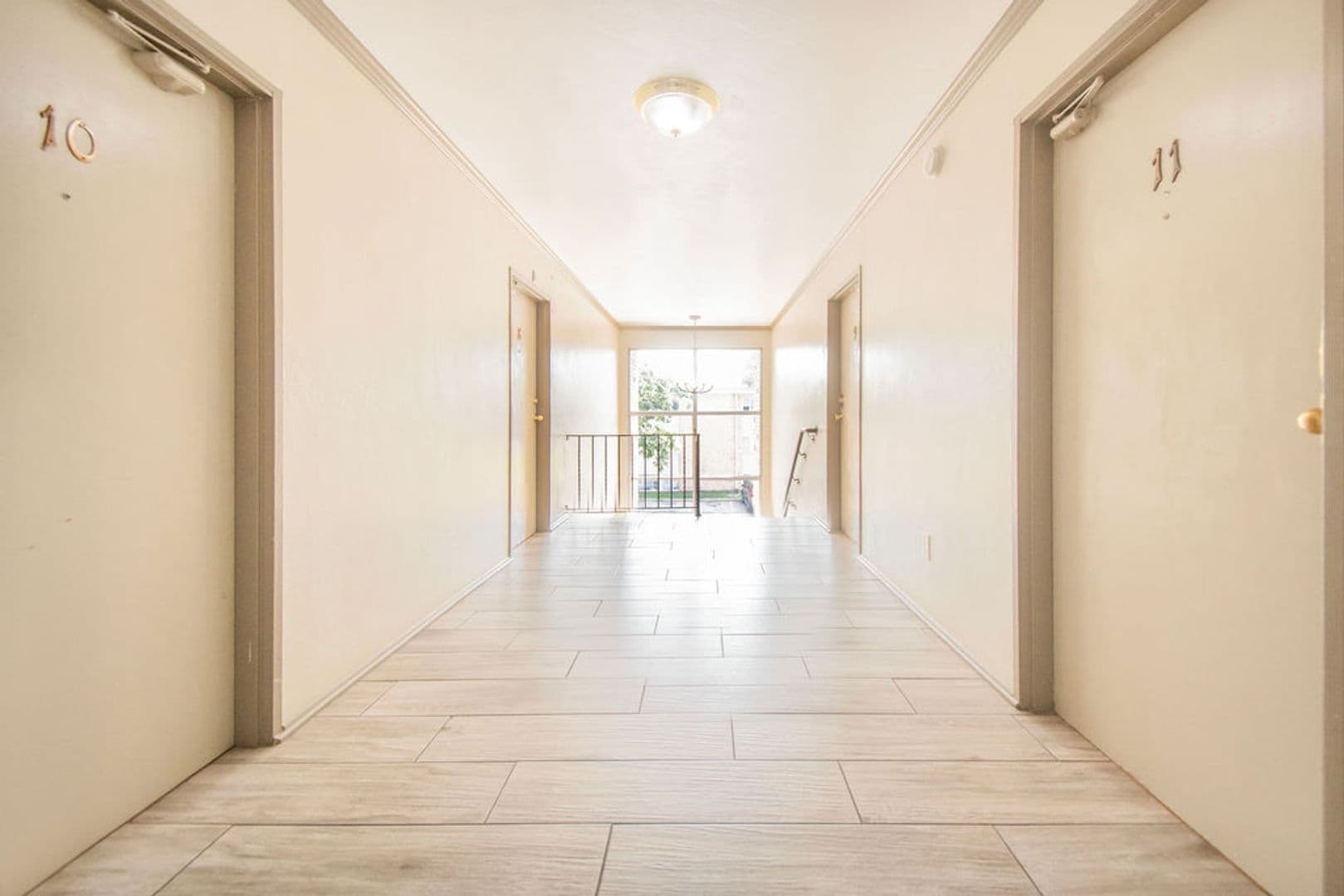 Richfield Apartment: 424 E 73rd St