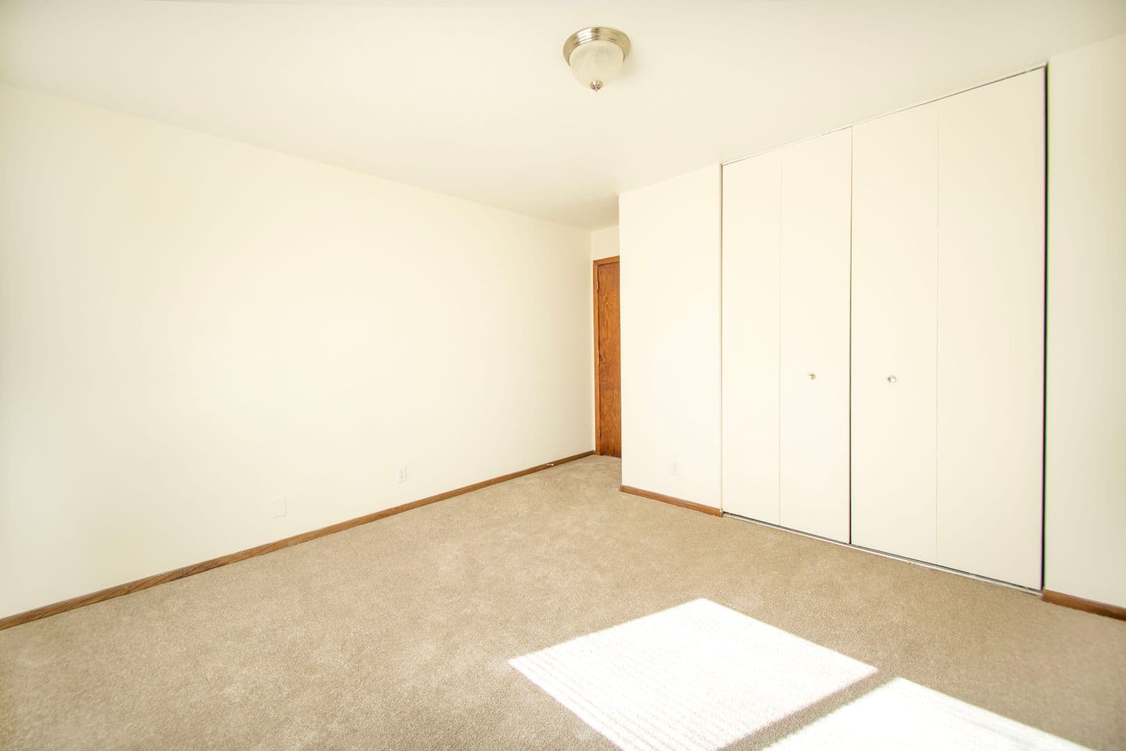 Brooklyn Park Apartment: 8221 Riverview Lane