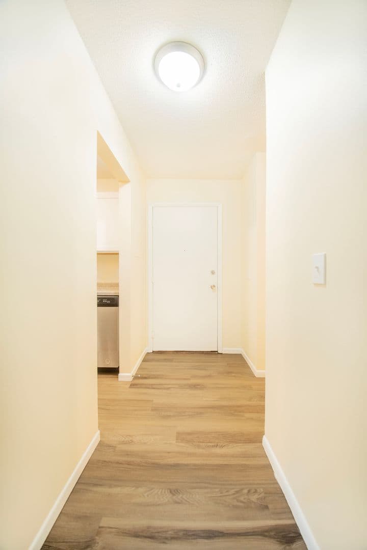 Excelsior Apartment: 840 3rd Avenue