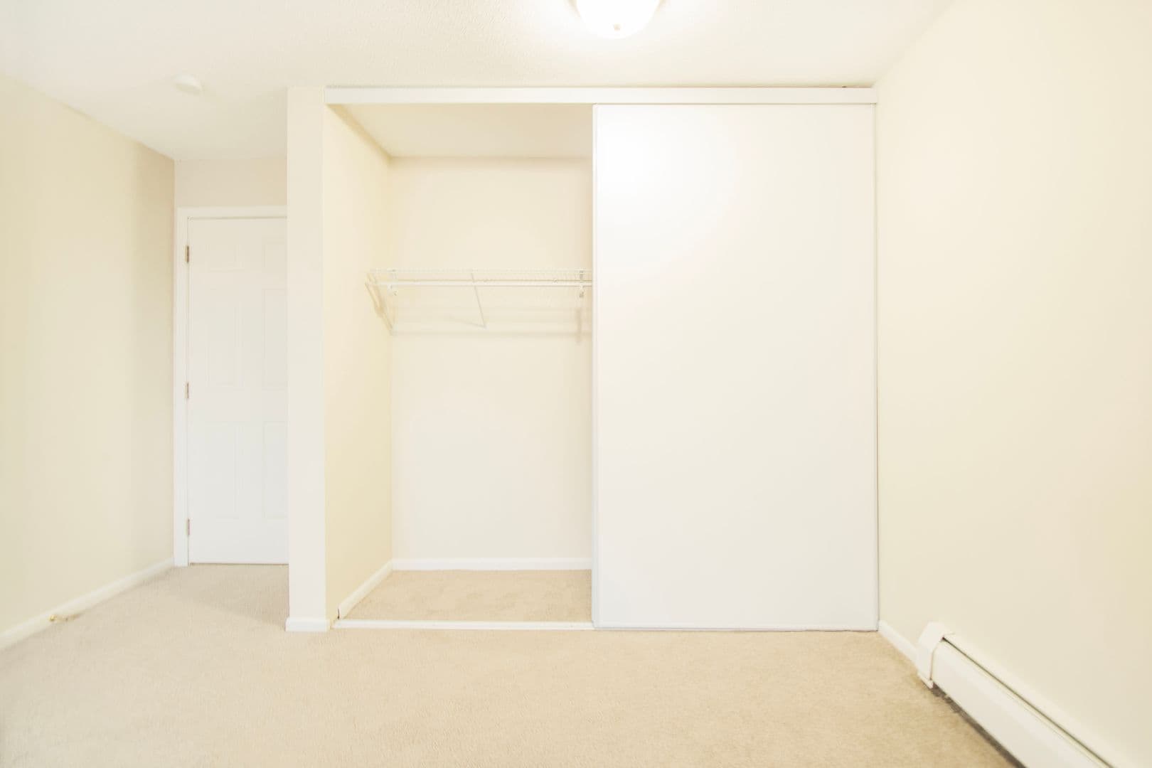 Chanhassen Apartment: 7721 Chanhassen Rd