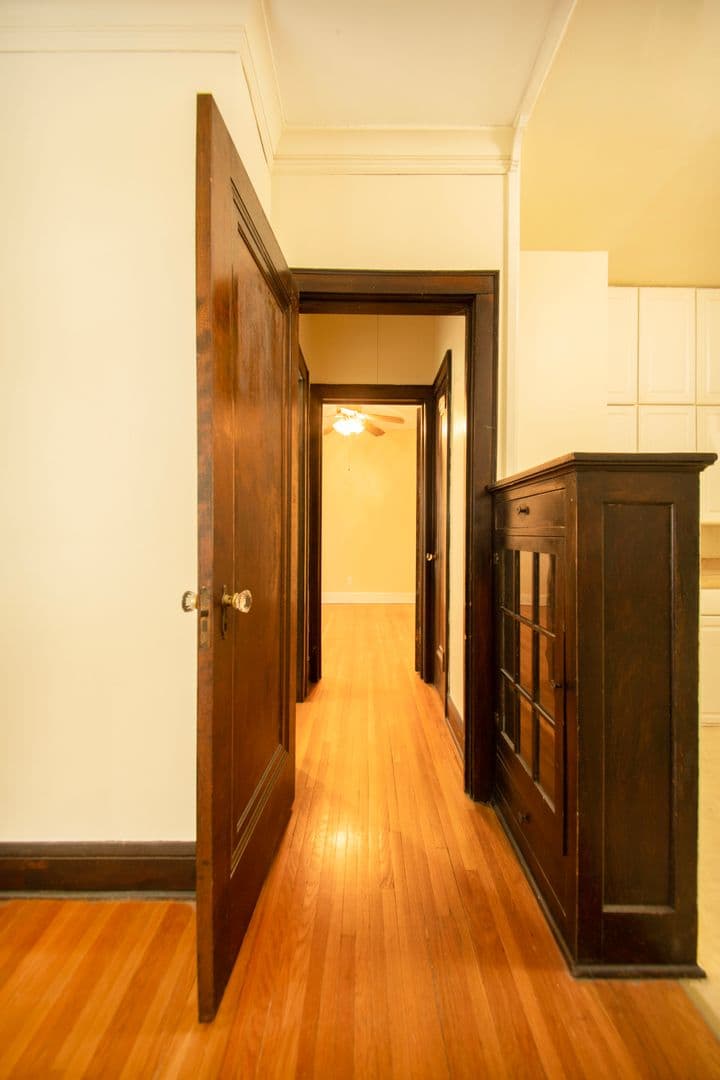 Minneapolis Apartment: 4422 Nicollet Avenue South