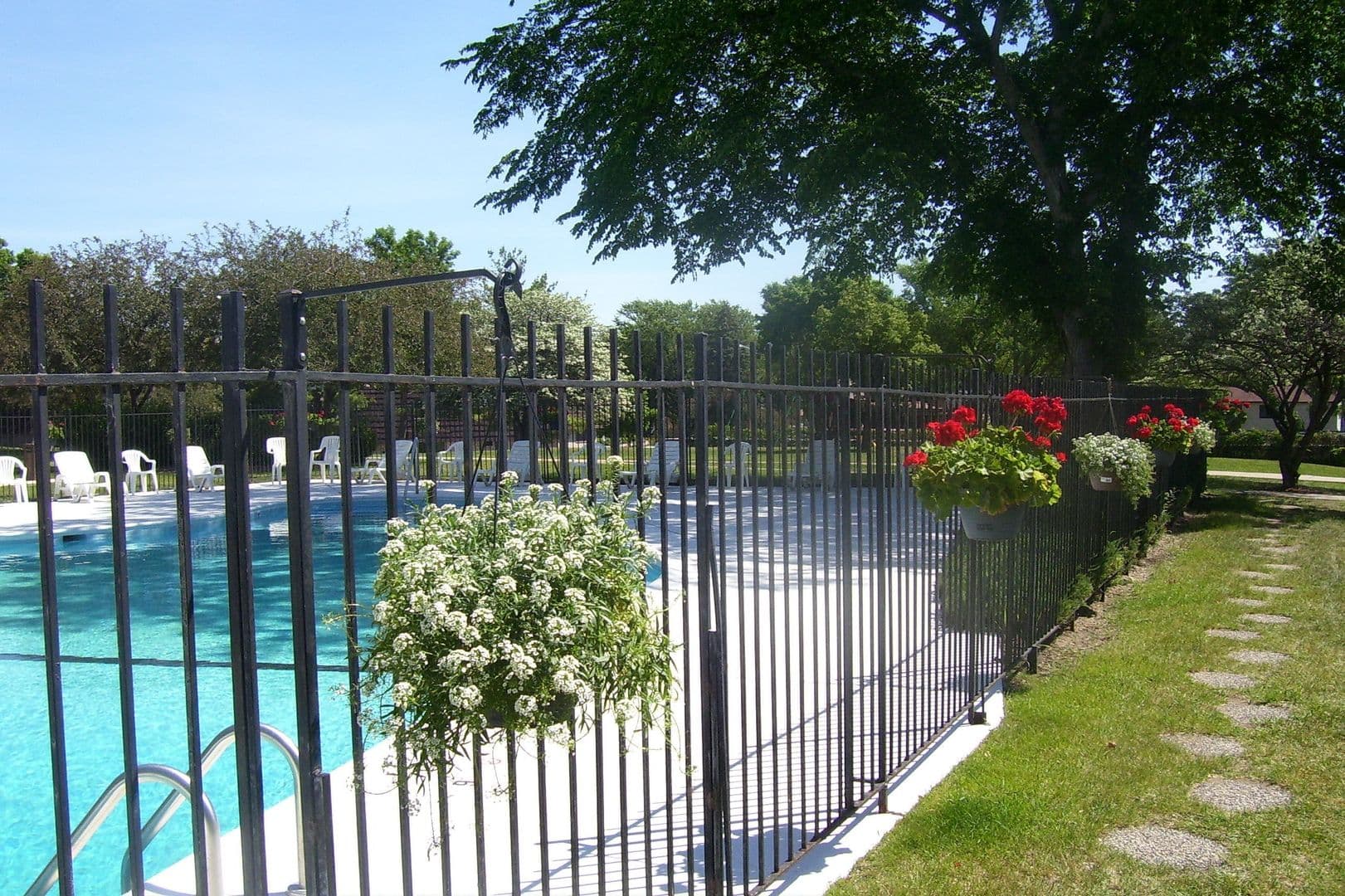 Brooklyn Park Apartment: 8221 Riverview Lane