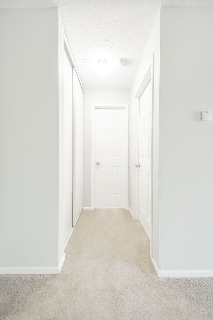 Chanhassen Apartment: 7721 Chanhassen Rd