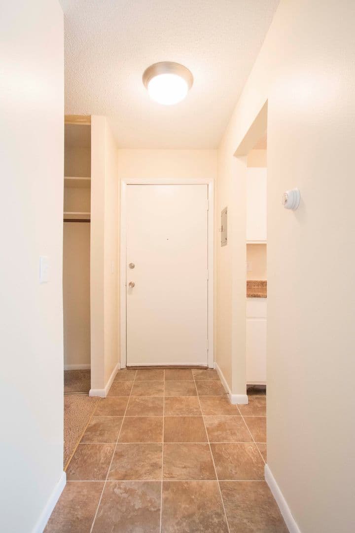 Excelsior Apartment: 840 3rd Avenue