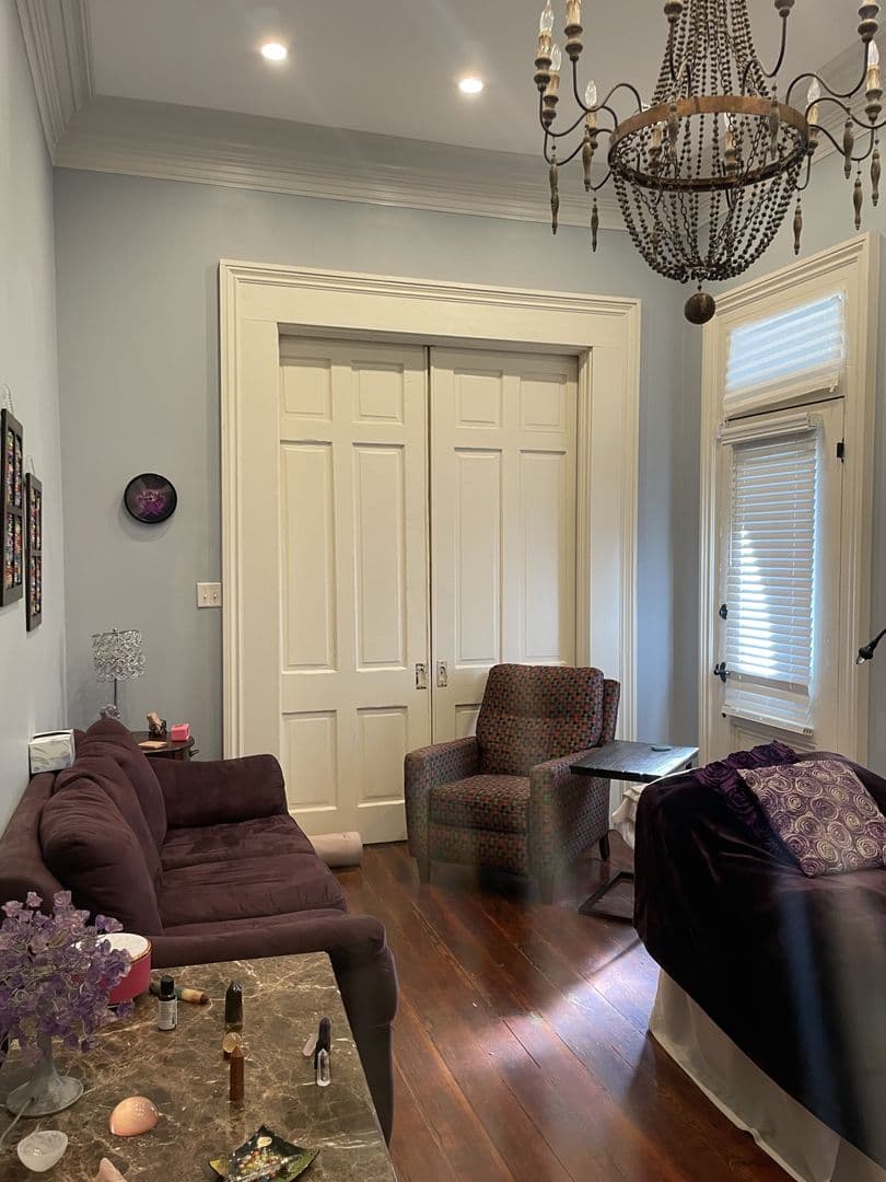 New Orleans Apartment: 4438-4440 Canal St.