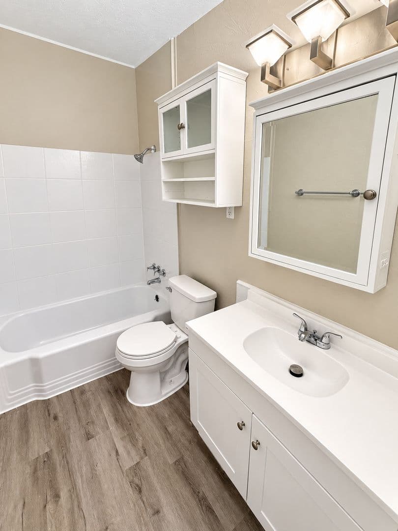 Garland House: 1514 Cedar Crest