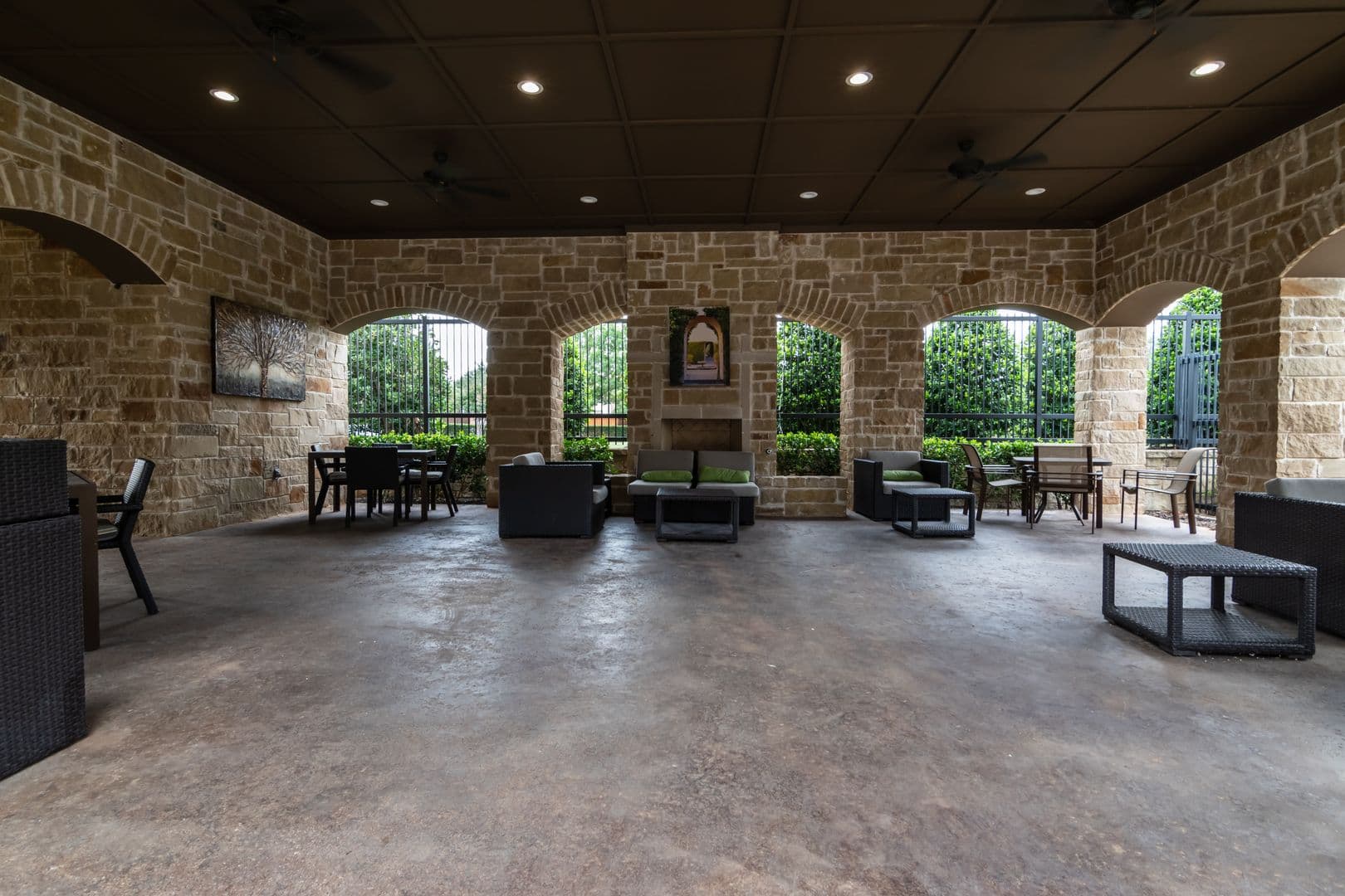 Richardson House: 5432 Caine Rd
