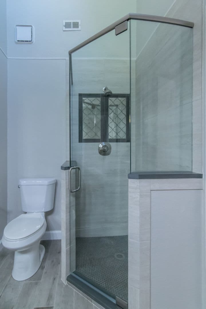 Dallas House: 3142 Royal Gable Drive
